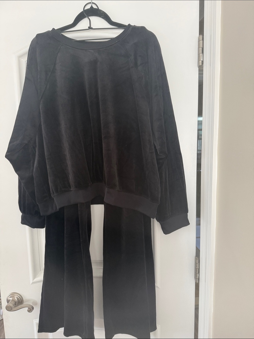 Old Navy Black Velvet Wide-Leg Pants & Sweatshirt Set